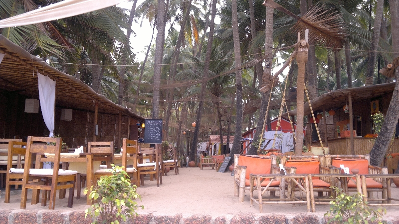 Das Restaurant war direkt am Strand, mit einem super Ausblick