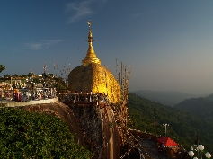  Der goldene Felsen