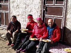 Frühstück in der Sonne